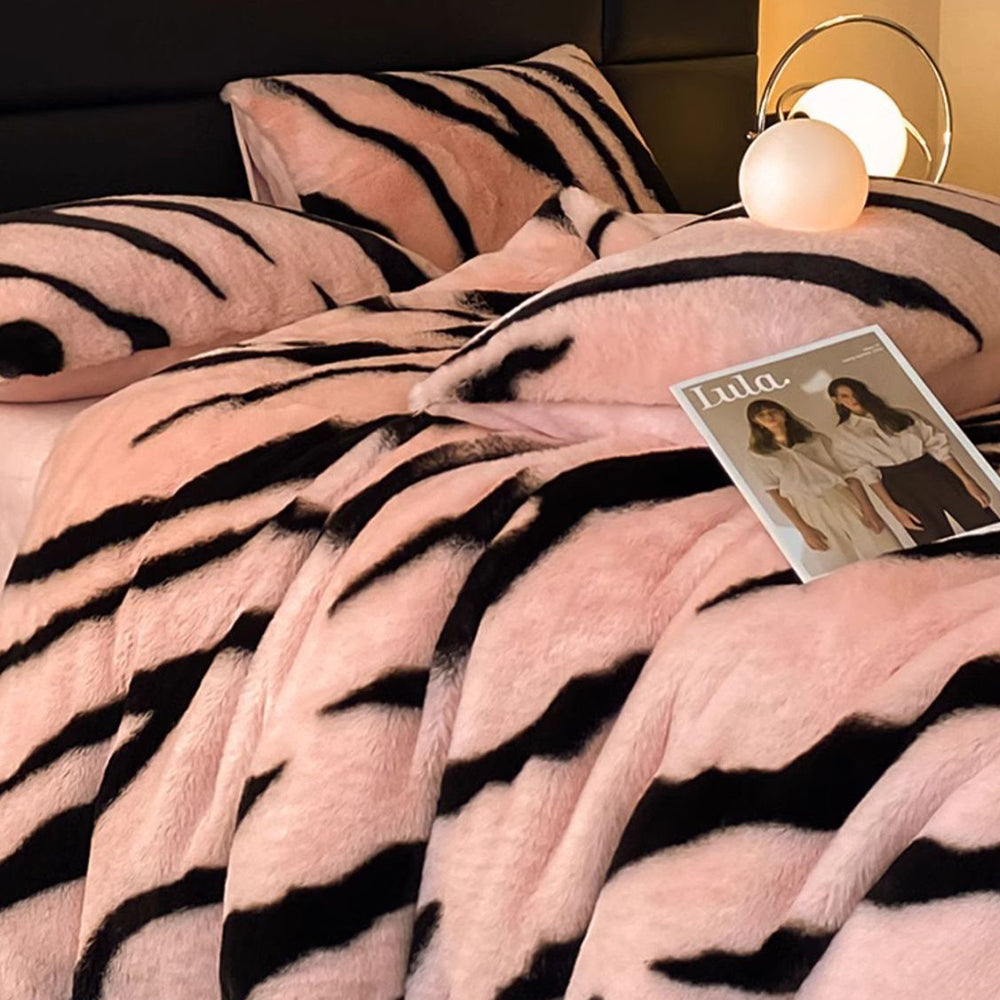 Zebra Thickened Fluffy Fur Bed Sheet Set