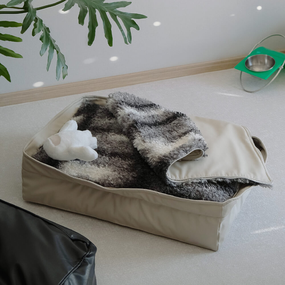 Multifunctional Faux Lambswool & Leather Pet Nest Dog Bed